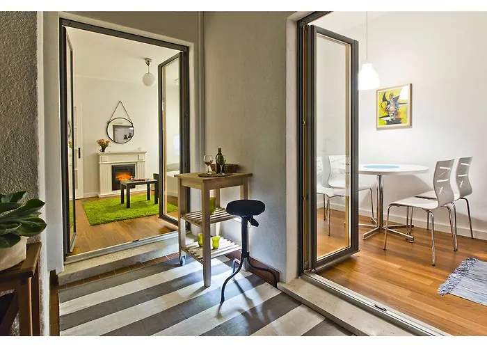 Boutique City Center View شقة *